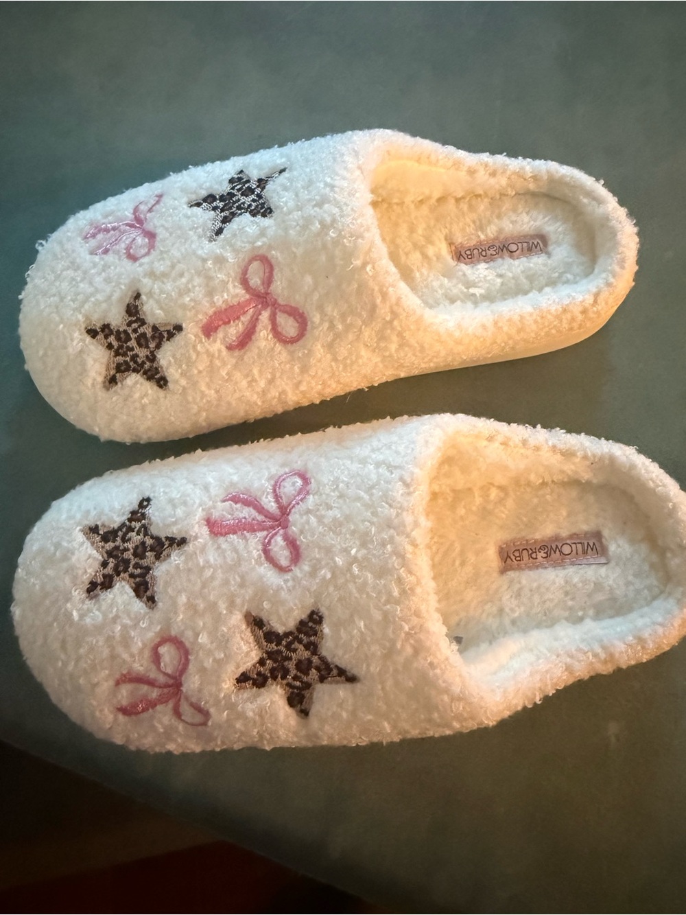 Women's White Fuzzy Slippers with Pink Accents